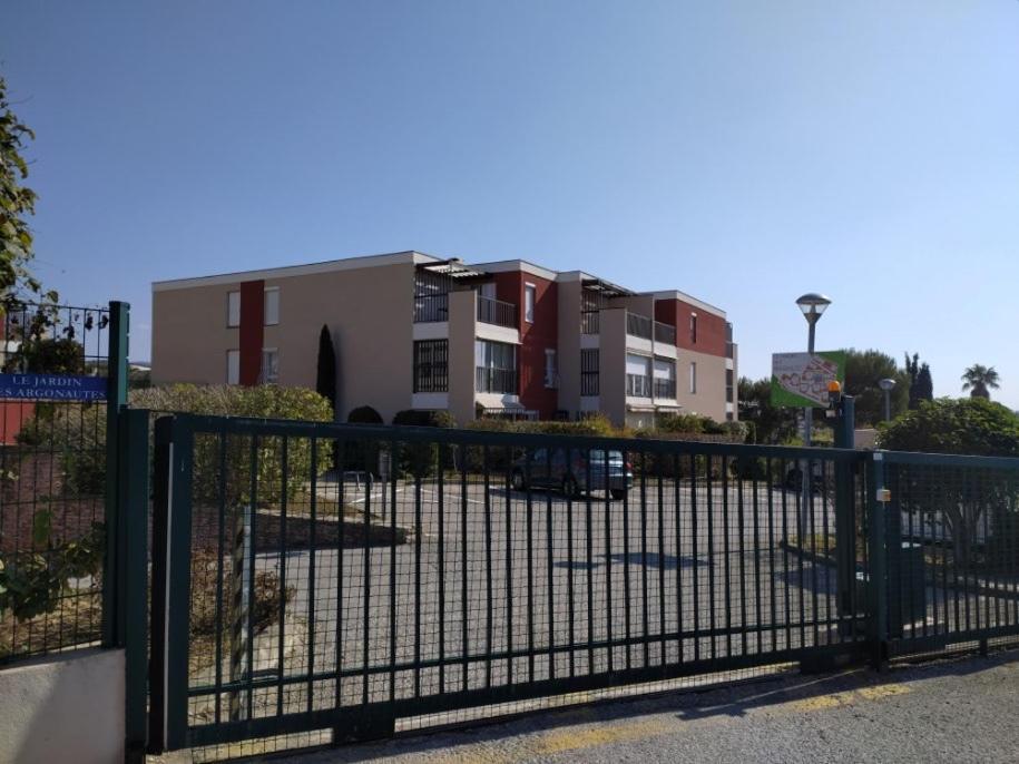 Sun & Sea Apart Bandol Exterior photo